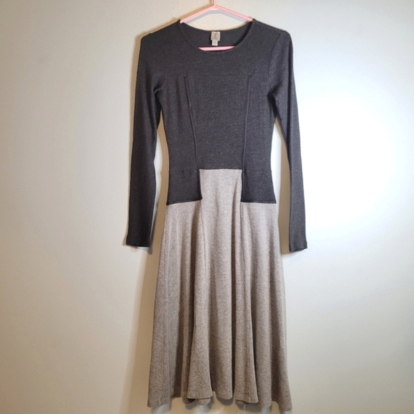 TRISTAN Classic Black and Grey Dress Size XS - Picture 2 of 8